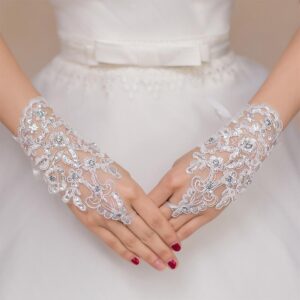 White Hook And Fingerless Short Lace Gloves